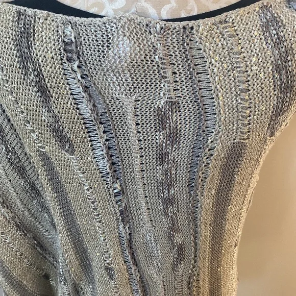 Chico’s Gold Poncho - Picture 8 of 13